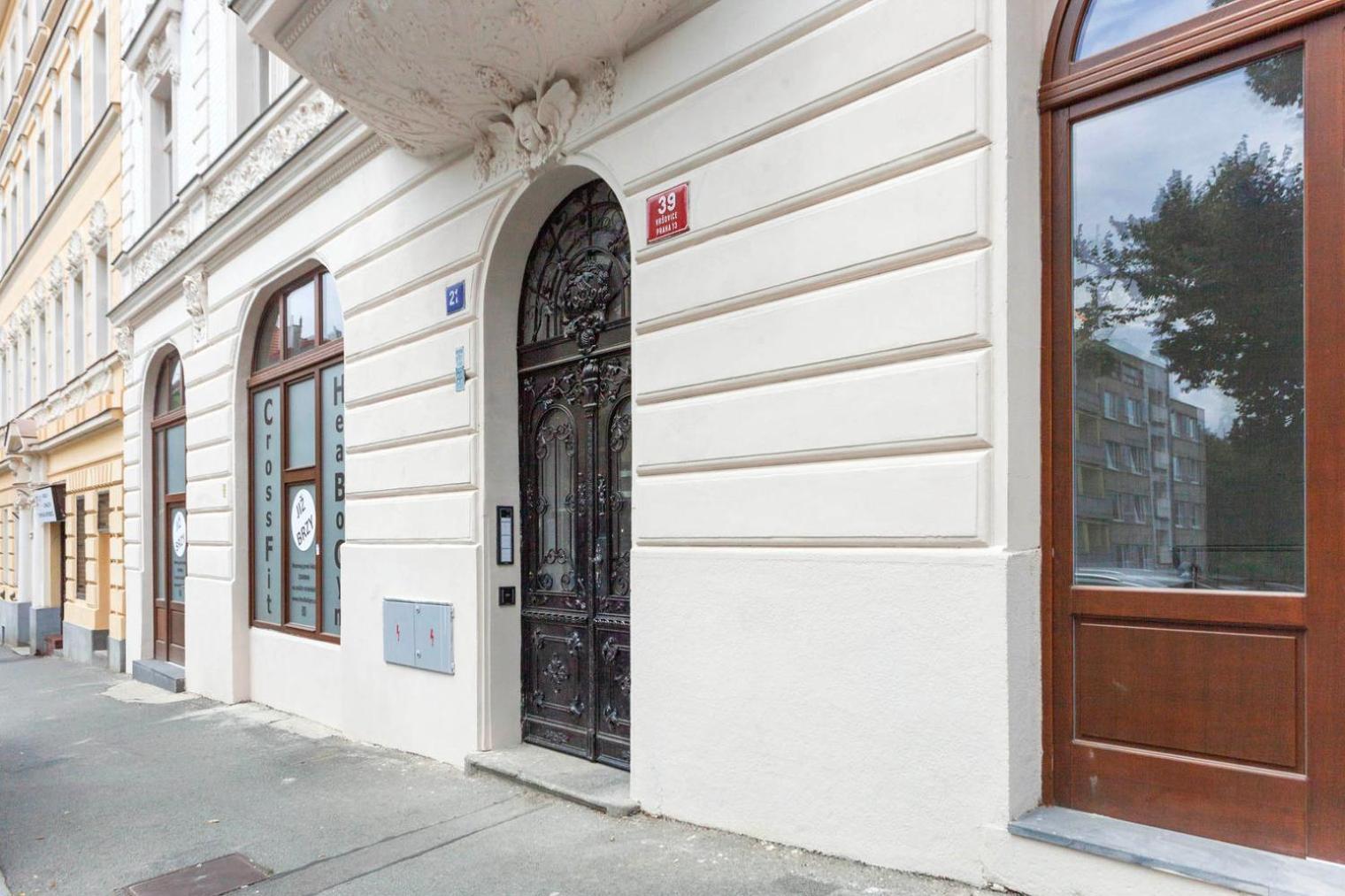 Apartment Blueground Vrsovice Near Park Peaceful Area Prg-6 *
