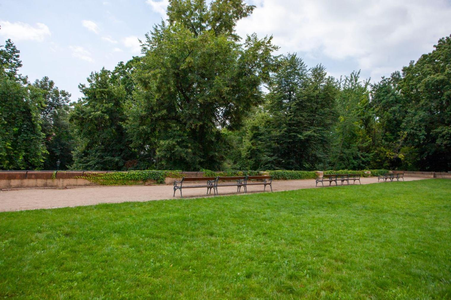 Blueground Vrsovice Near Park Peaceful Area Prg-6 Apartment