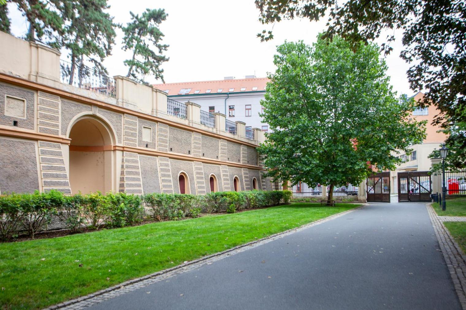 Apartment Blueground Vrsovice Near Park Peaceful Area Prg-6